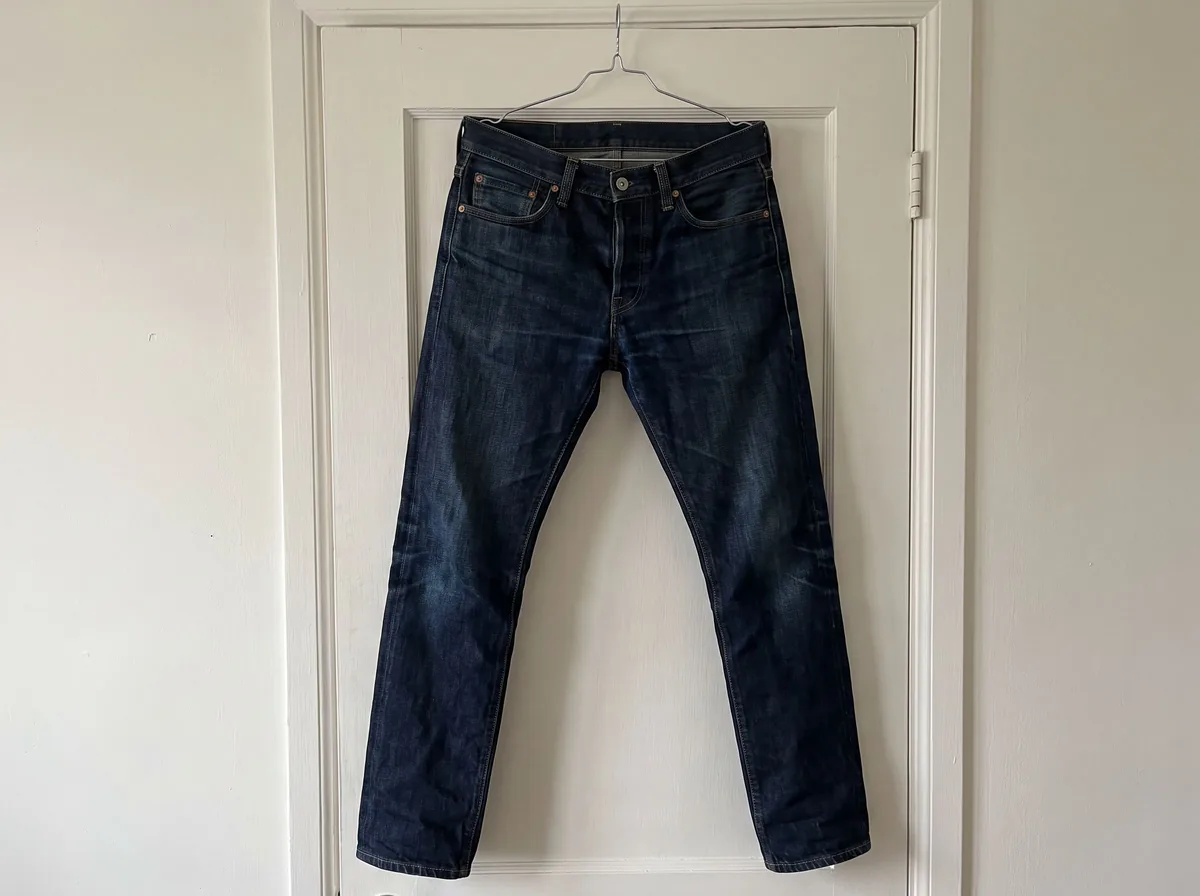 Phone photo before Ghost Mannequin Pants: Invisible Mannequin Photos for Trousers, Jeans and Skirts